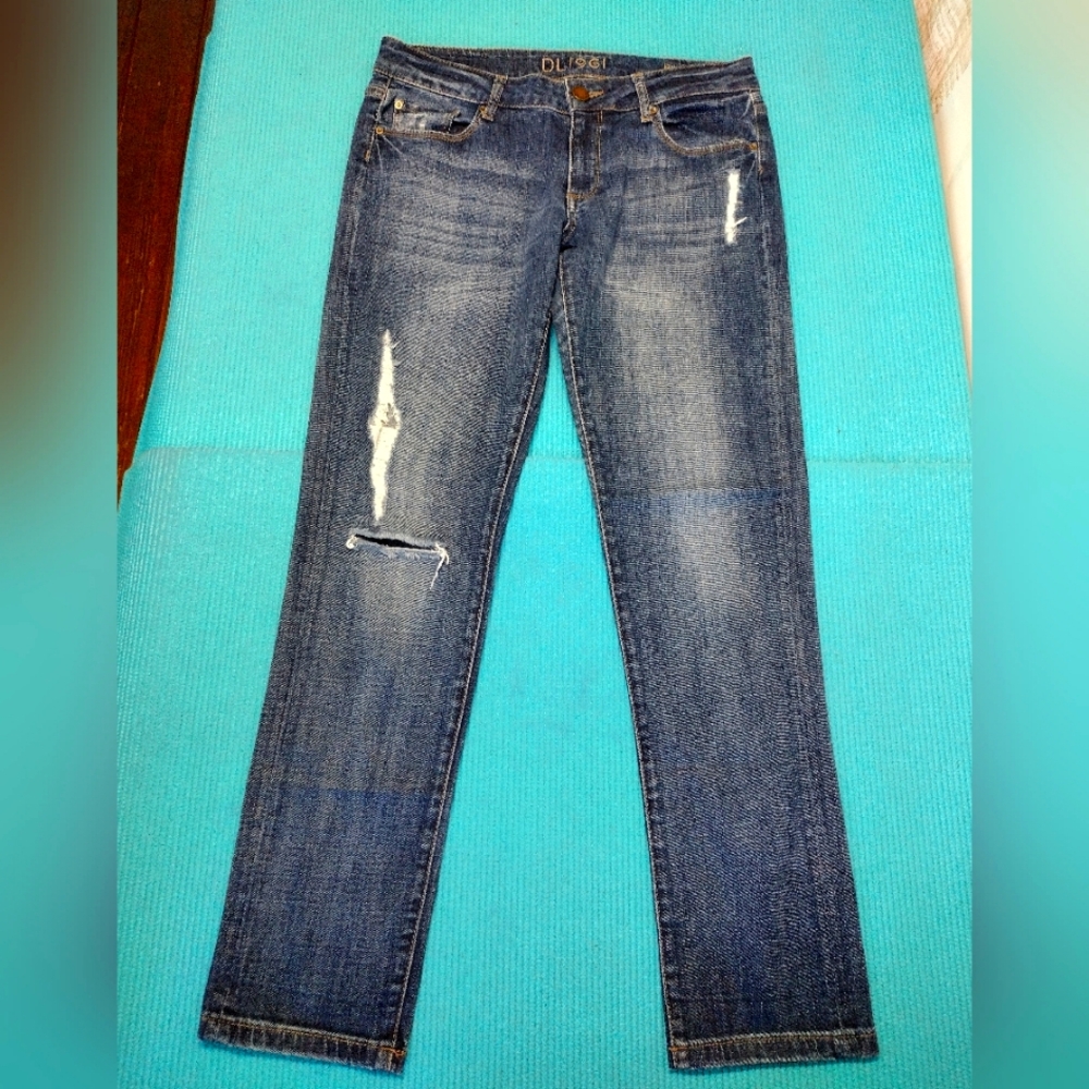 DL1961 Riley Boyfriend Savage Women's Low Rise Straight Jeans Size 27